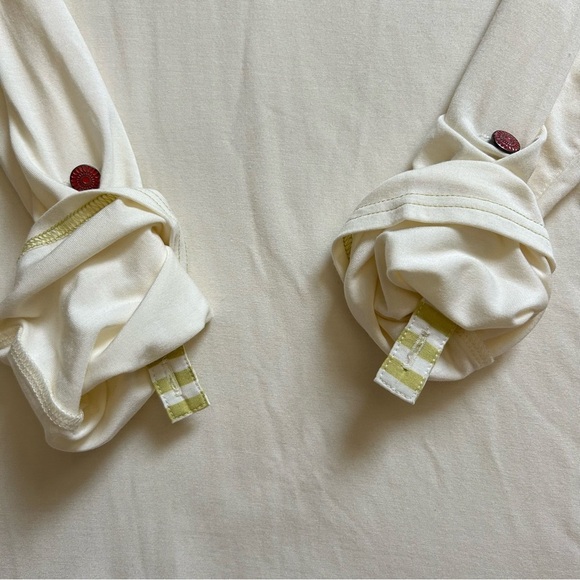 Matilda Jane Cream Long Sleeve Tee With Cream and Green Ruffle Hem Size Large - Picture 5 of 11